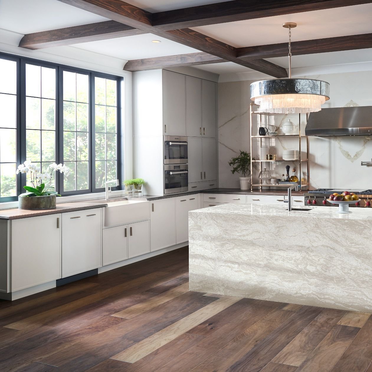 Modern kitchen from Snyder Floorcovering in Bossier City